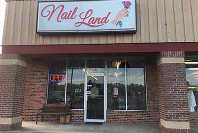 Cần Thợ Nails Nữ Có Kinh Nghiệm Lương cao Tip Hậu In South Carolina