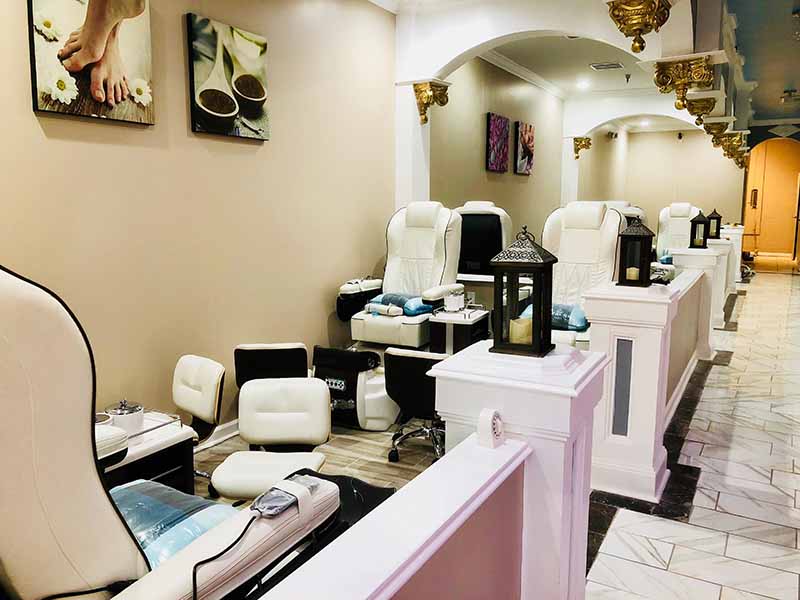 Cần Thợ Nails Nữ Gấp Or Nam Có Bằng Bao Lương $ 1100/tuần In Pittsburgh, PA