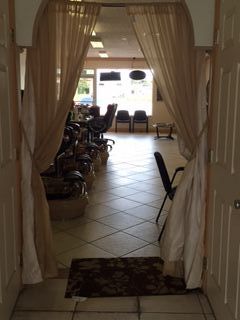 Sang Tiệm Nail In Naples, FL