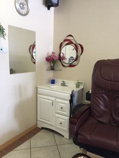 Sang Tiệm Nail In Naples, FL