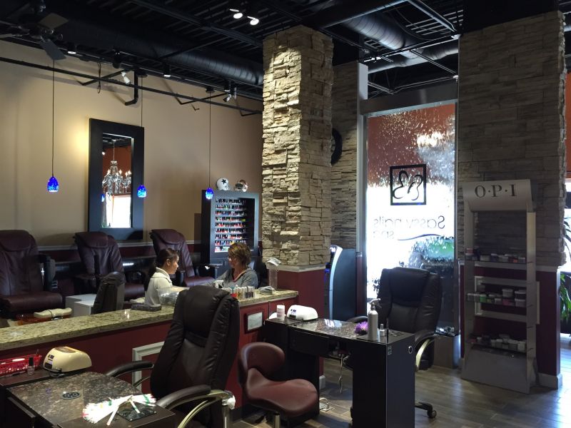 Cần Thợ Nails In Portage, IN