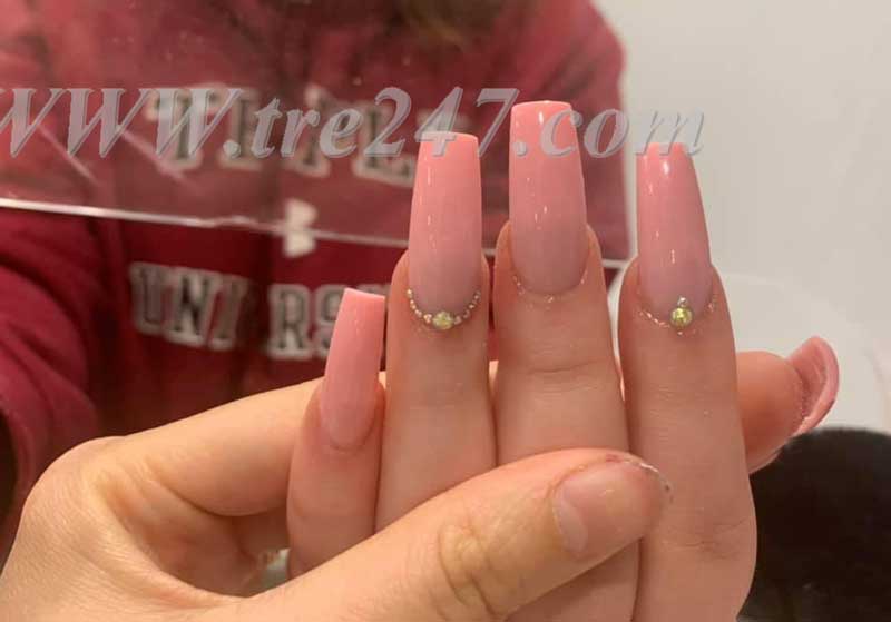 Cần Gấp Thợ Nail Vùng Aston Pennsylvania
