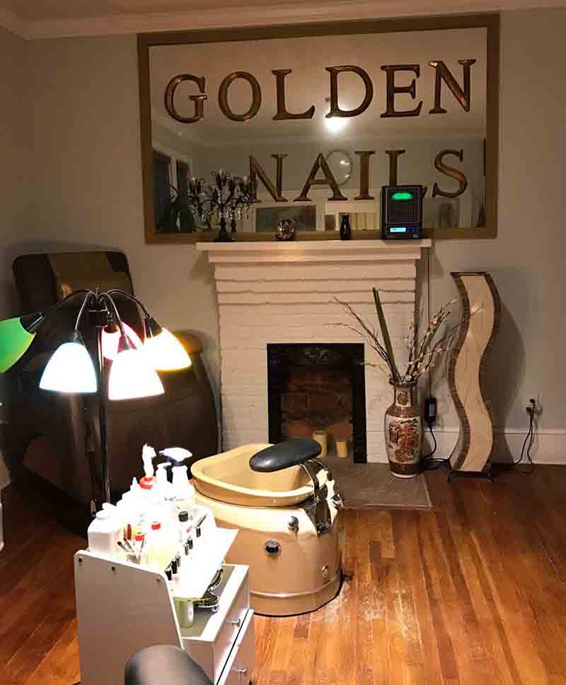 Cần Thợ Nails In Greeneville, TN