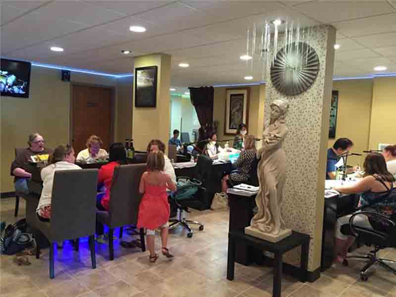 Cần sang tiệm nail tiểu bang North Dakota