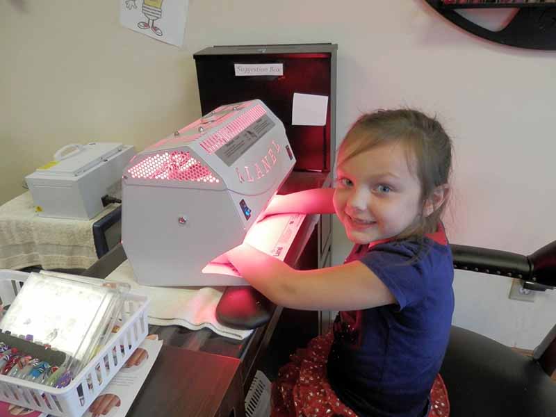 Cần Thợ nails In Kendallville, IN