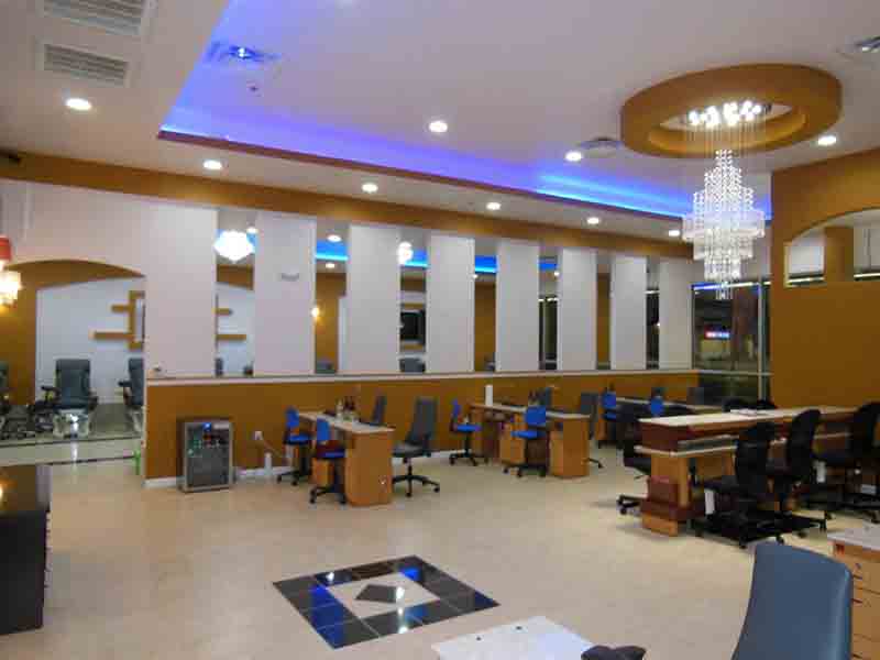 Cần Sang Tiệm Nail Good Income, Good Location