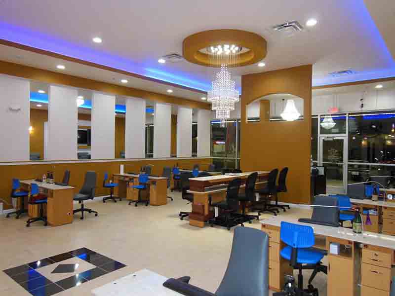 Cần Sang Tiệm Nail Good Income, Good Location