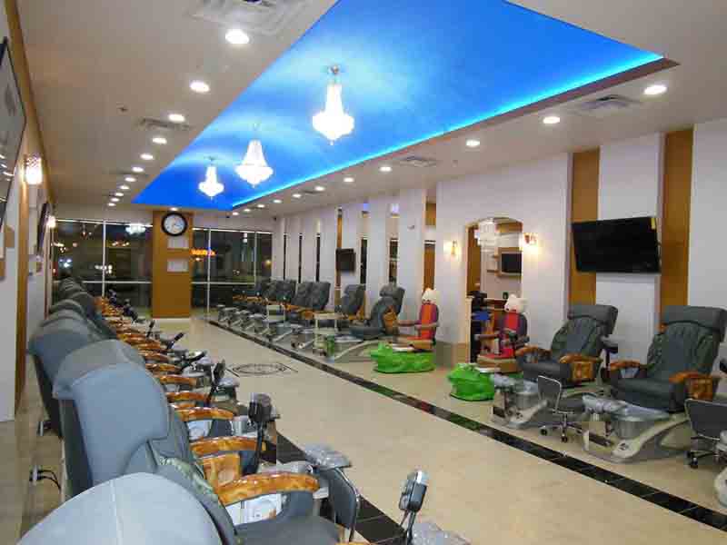 Cần Sang Tiệm Nail Good Income, Good Location