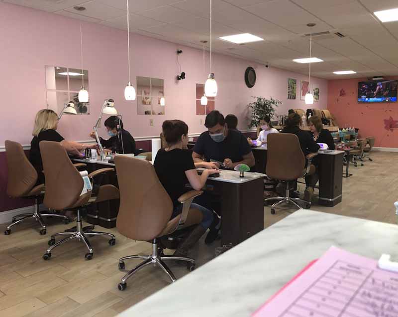 Cần Sang Tiệm Nails Đông Khách Income Cao Vùng Gorham ME