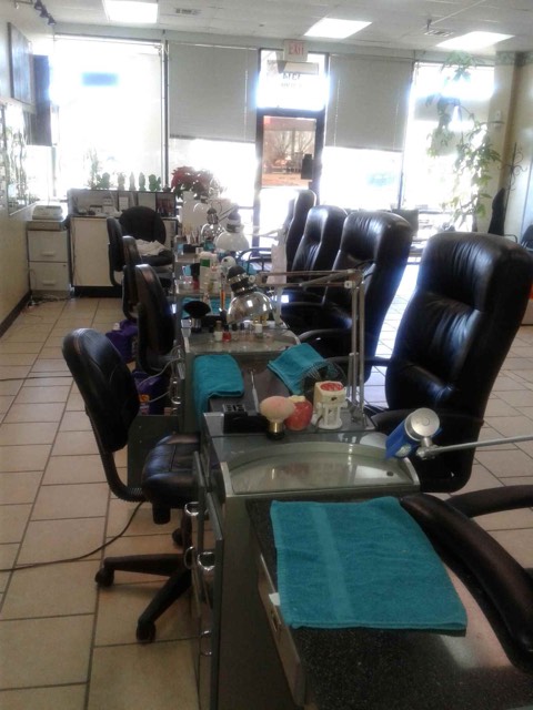 Cần Sang Tiệm Nails Good Income Vùng Muskogee OK