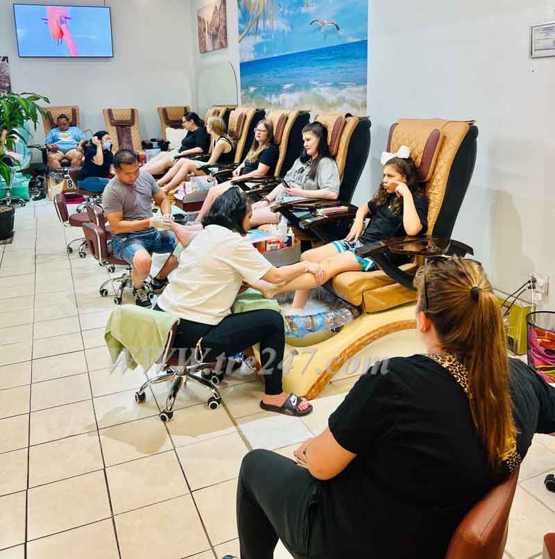 Cần Bán Gấp Tiệm Nail Vùng Murfreesboro Tennessee