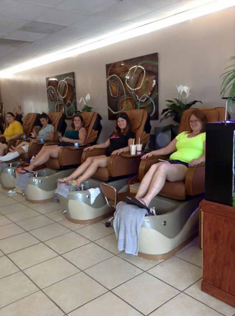 Cần Sang Gấp Tiệm Nails Mới Remodel In Southern Pines NC