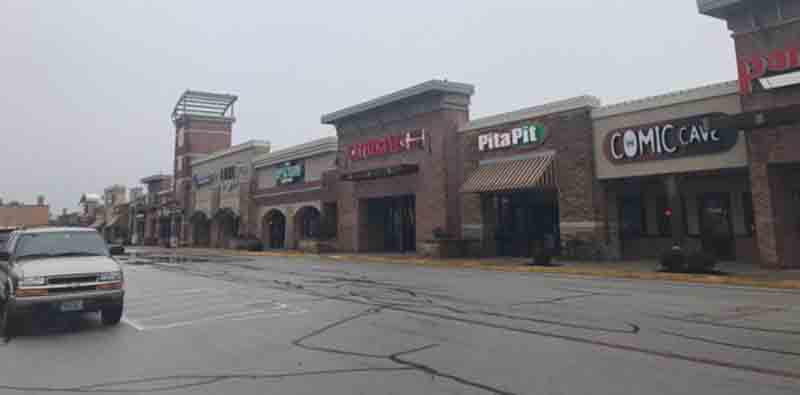 Cần Bán Tiệm Good Location, Good Income In Missouri