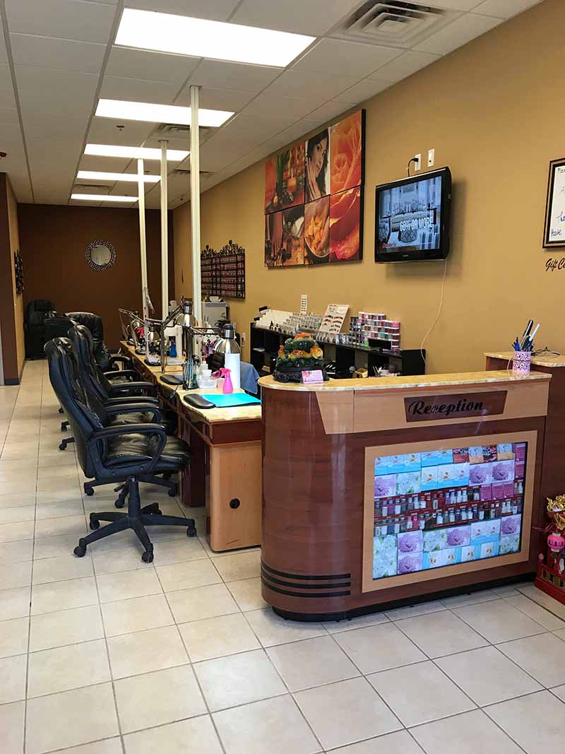 Cần Sang Tiệm Nails Giá Rẻ Bất Ngờ In West Allis, Wisconsin!