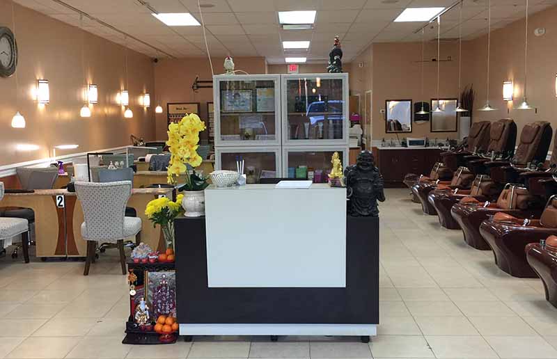 Cần Thợ Nails Biết Làm Bột, SNS, Tay Chân Nước Or  Eveything Bao Lương $800-$1200/ tuần In  Medina, Ohio