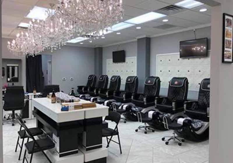 Tiểu Bang South Carolina Cần Thợ Nails Gấp Lương Trên $5000