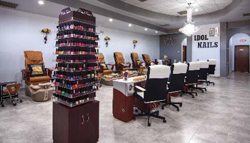 Cần Gấp Thợ Nails Bột & Chân Tay Nước In Dallas TX