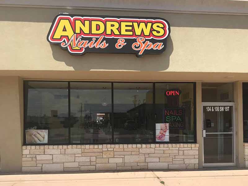 Cần Gấp Thợ Nails Bột & Chân Tay Nước In Andrews TX