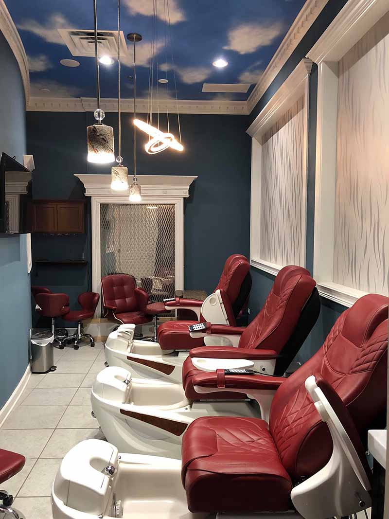 Cần Sang Gấp Tiệm Nail Mới Build Đẹp Và Sang Khu Đông Khách Nhanh Lấy Lại Vốn In Granger Indiana