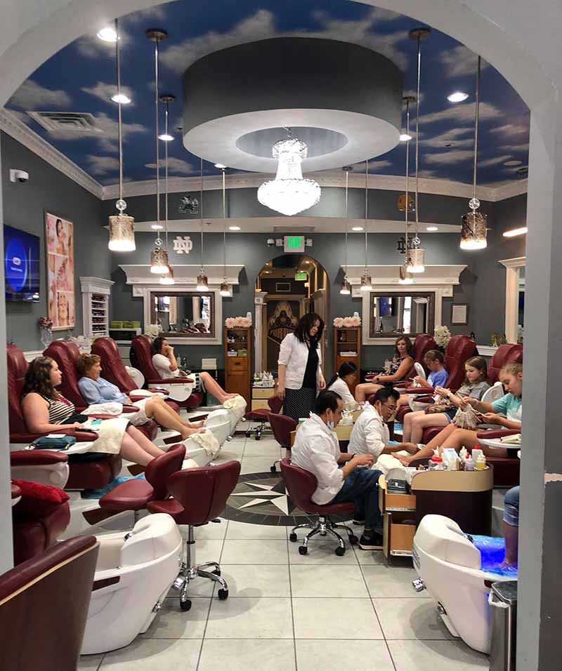 Cần Sang Gấp Tiệm Nail Mới Build Đẹp Và Sang Khu Đông Khách Nhanh Lấy Lại Vốn In Granger Indiana