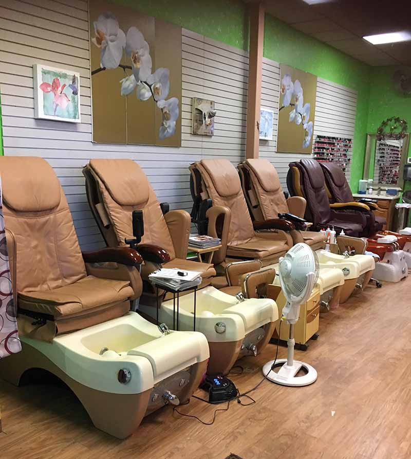 Cần Sang Tiệm Nail Trong Mall Khu Đông Khách Rent Rẻ Giá Nails Cao In Bismarck North Dakota