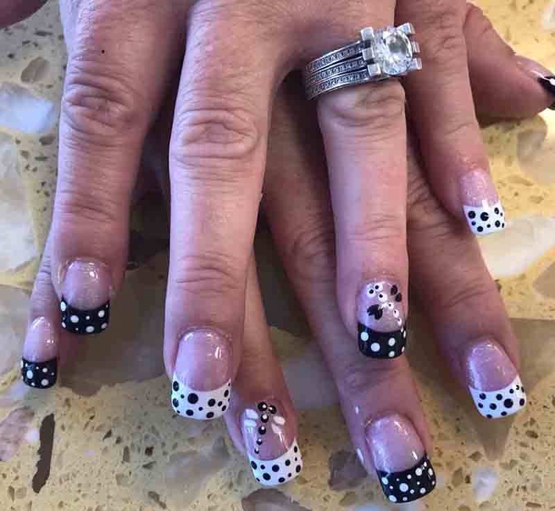 Cần Thợ Nails Biết Làm Đủ Thứ In Madison, OH Bao Lương Quanh Năm $ 5000/Tháng