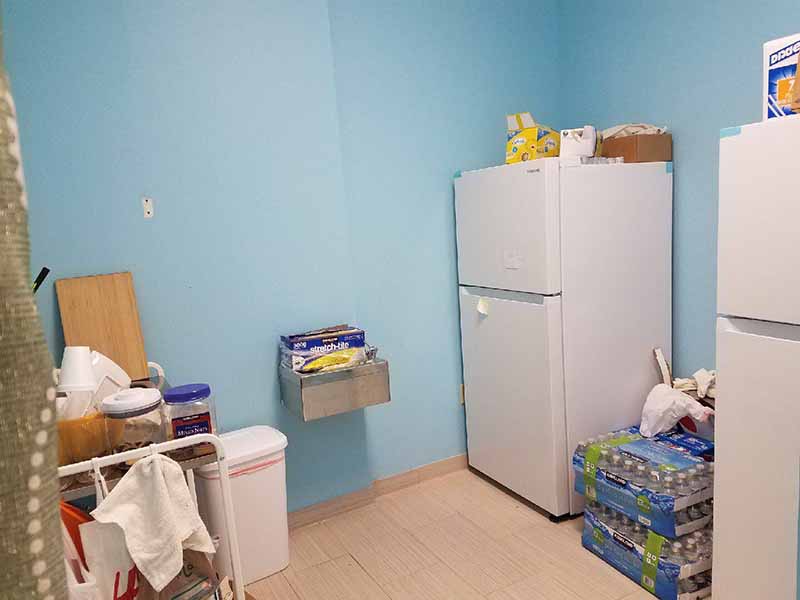 Cần Bán Gấp Tiệm Nails Lớn & Sang Trọng Good Location In Henrico VA