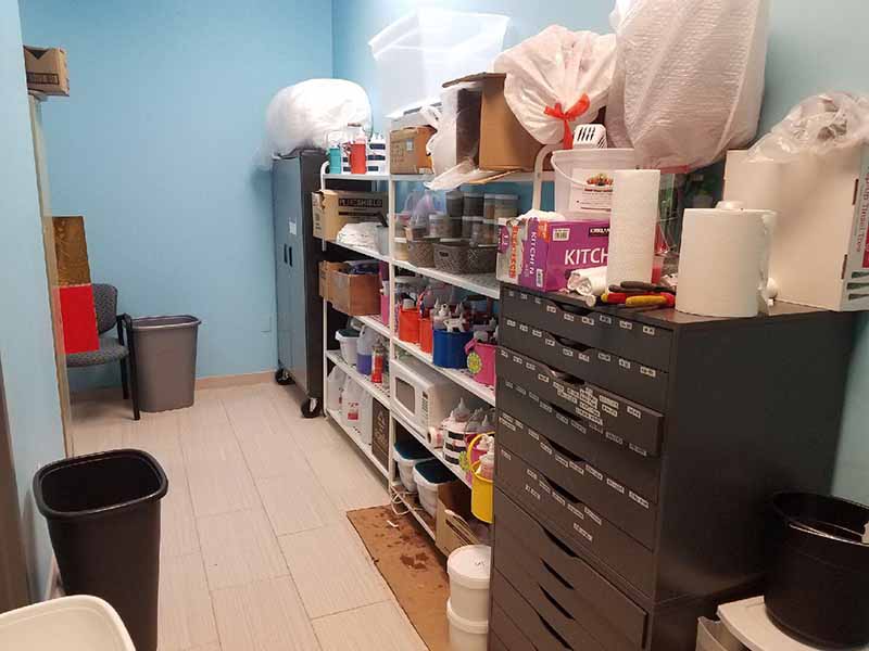 Cần Bán Gấp Tiệm Nails Lớn & Sang Trọng Good Location In Henrico VA