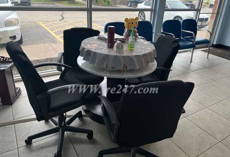 Cần Sang Tiệm Nail Vùng Green Bay Wisconsin