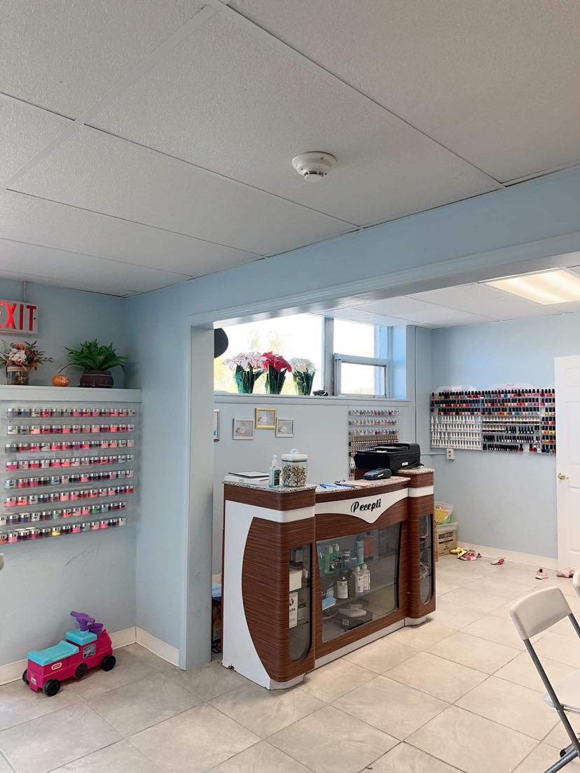 Cần Sang Gấp Tiệm Nail Đã Có Lượng Khách Ổn Định Ở Potsdam NY