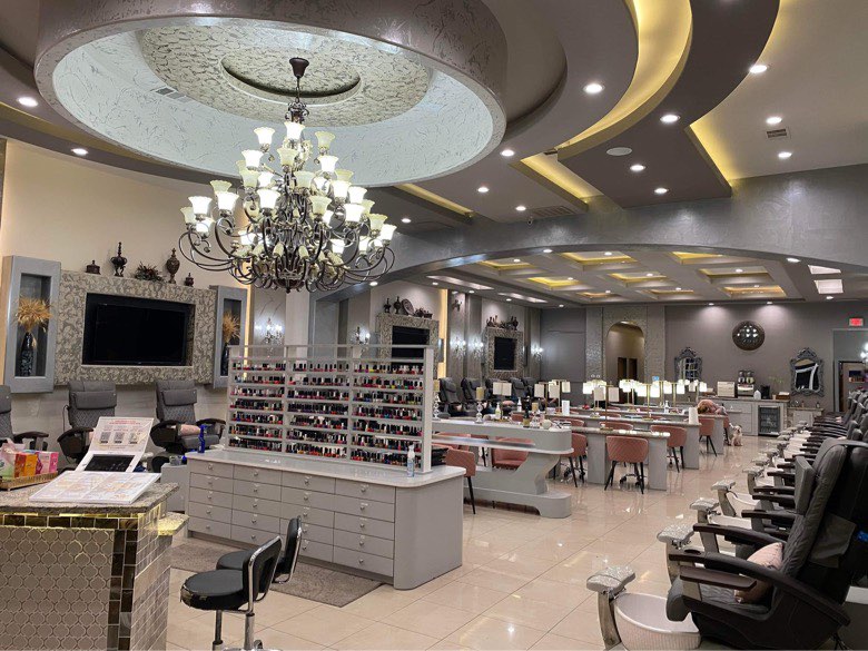 Cần Gấp Thợ Cho Tiệm Nail Đông Khách Vùng Dallas TX