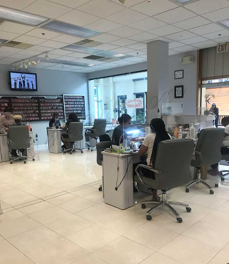 Cần Sang Tiệm Nail Khu Đông Đúc Ở Delaware