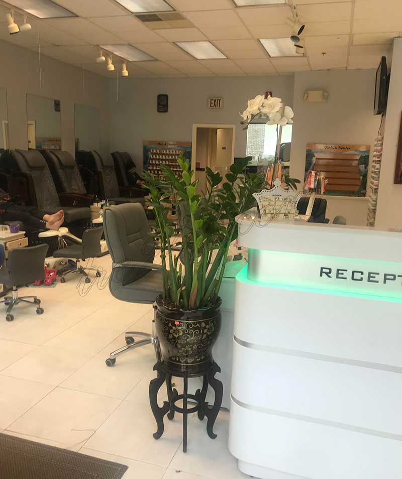 Cần Sang Tiệm Nail Khu Đông Đúc Ở Delaware