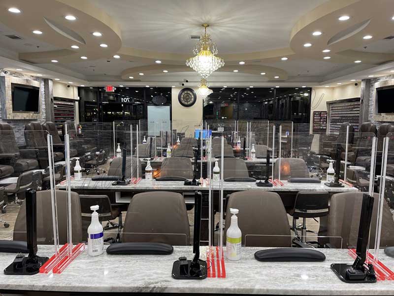 Cần Sang Tiệm Nail Khu Đông Đúc In Suwanne GA