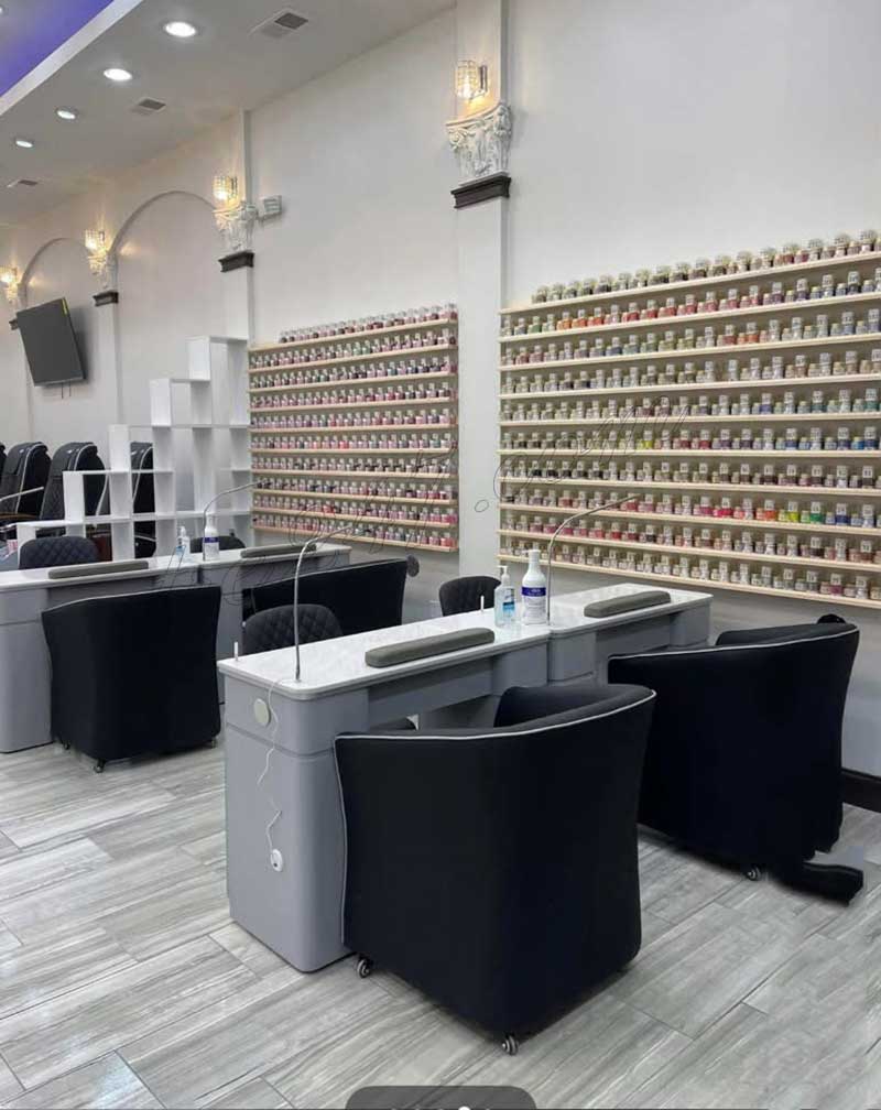 Cần Sang Tiệm Nail Khách Ổn Định Ở Clarksville TN