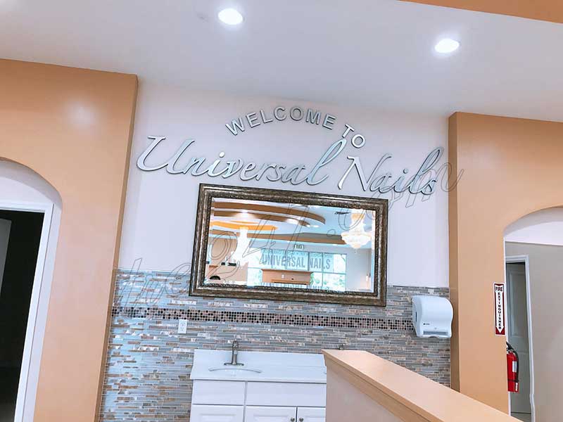 Cần Sang Tiệm Nail Lớn Good Location Đông Khách Ở Auburn WA