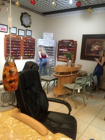 Bán Tiệm Nails In Youngstown, OH