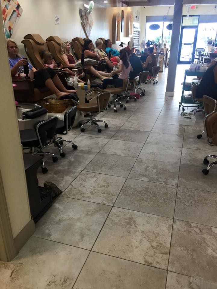 Cần Thợ Nails In Carrollton, GA