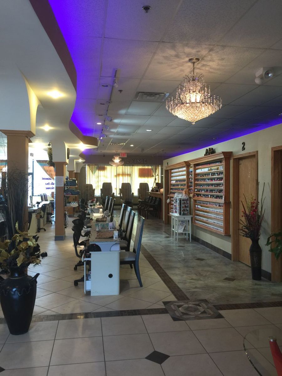 Cần Thợ Nails Ở Plainfield, IL