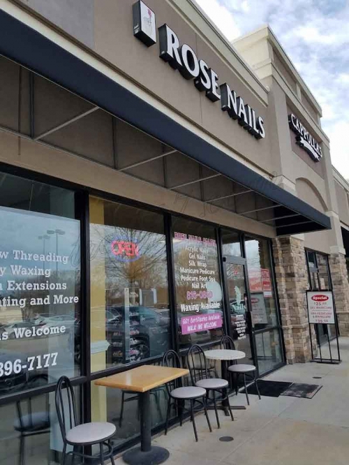 Bán/Sang Tiệm Nail Cary, North Carolina – 8 bàn, 8 ghế