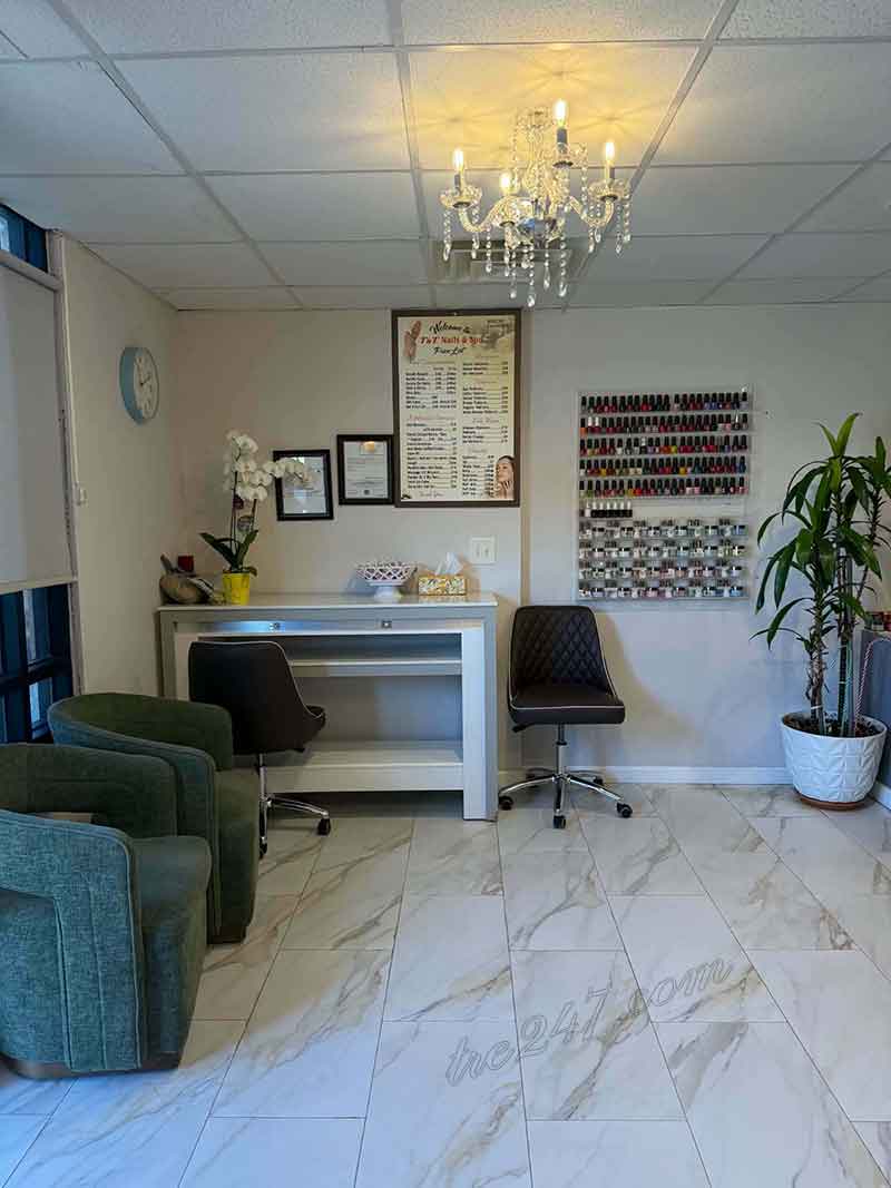 Bán/Sang Tiệm Nail Gainesville, Georgia – 6 bàn, 10 ghế