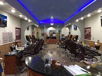 Cần Nhiều Thợ Nails Kinh Nghiệm Chân Tay Nước Gel Poli Biết Làm Bột Càng Tốt