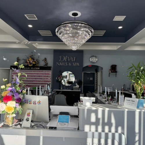 Sang Lại Tiệm Nail Khu Harrisburg, Pennsylvania – Giá $130,000