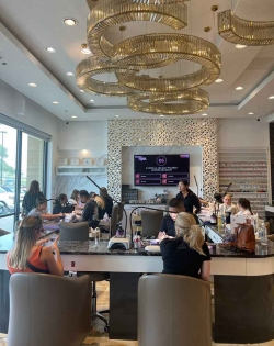 Tiệm Nail Sang Lại Georgetown, Texas
