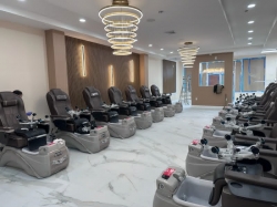 Tiệm Nail Tuyển Thợ Tại Elmwood Park, New Jersey – Tay chân nước, Dip, Everything